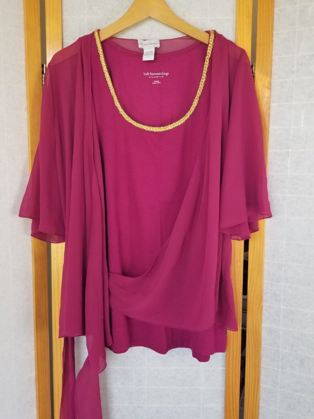 Soft Surroundings Two-Piece Set Tank Chiffon Wrap Top Raspberry and Gold Size XL